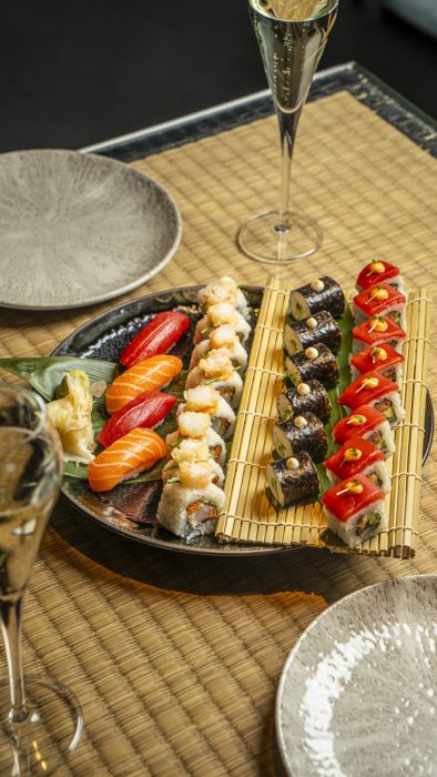 UNLIMITED SUSHI BRUNCH IN LONDON
Saturdays are for sushi at Shiro. Join us for unlimited sushi brunch in Liverpool Street, with a menu of fresh plates and free-flowing options, available all day for £39 per person.
Start with Chashu Pork Hirata Buns and Robata Chicken Thigh with yakiniku sauce, togarashi, and nori fries. Then dive into an unlimited sushi platter filled with nigiri, hosomaki, and uramaki, served to the table as often as you like.
Upgrade with one of our free-flowing drinks packages and make a full afternoon of it. The perfect Saturday, the perfect London brunch.
